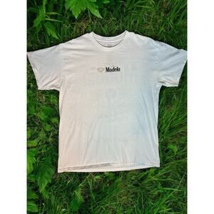 Modelo x Diamond Tee